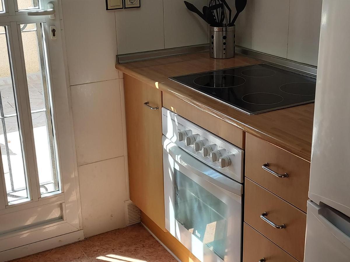 Orihuela - Sleeps 6 - Pool - Parking - Petfriendly Villa ภายนอก รูปภาพ