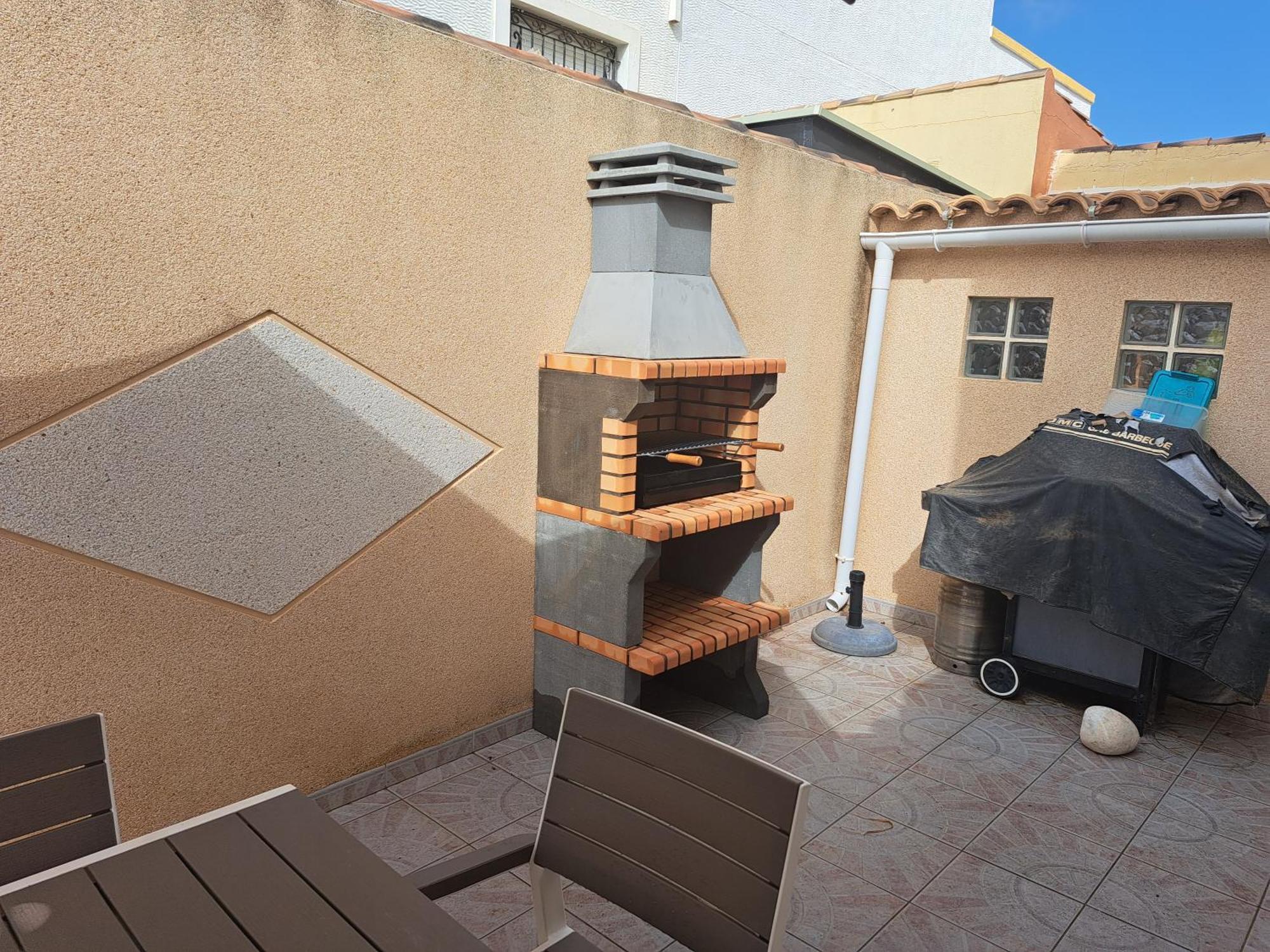 Orihuela - Sleeps 6 - Pool - Parking - Petfriendly Villa ภายนอก รูปภาพ